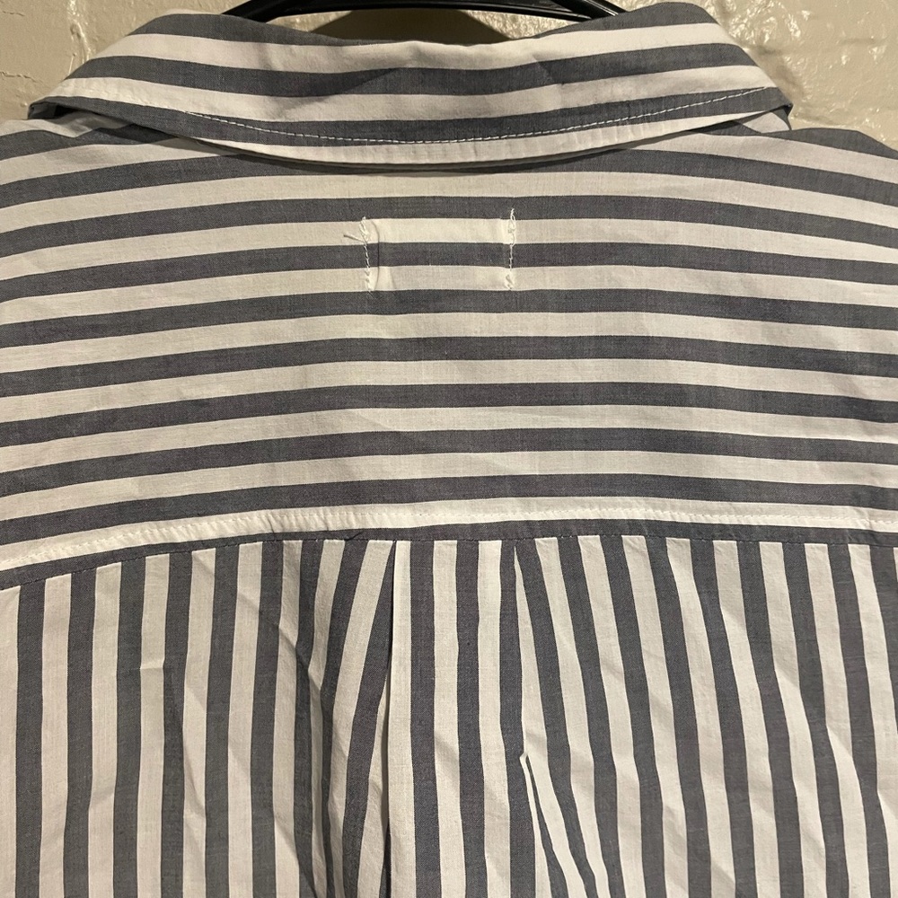 Striped button down top - Picture 3 of 4